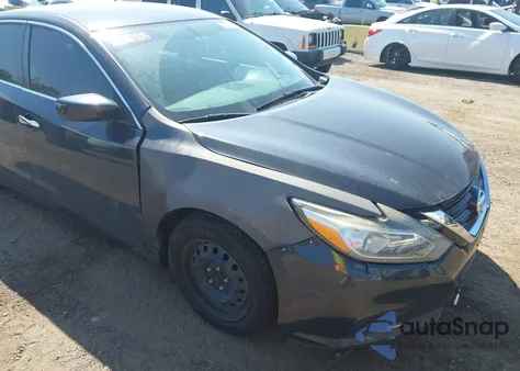 2016 Nissan Altima 2.5/2.5 S/2.5 Sl/2.5 Sr/2.5 Sv z USA, uszkodzony, nr VIN 1N4AL3AP8GC243028